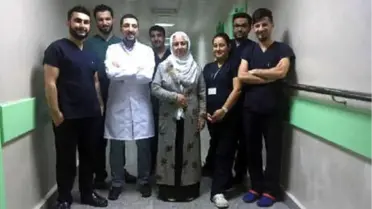 Sol Göğsünden 1 Kiloluk Dev Kitle Çıktı