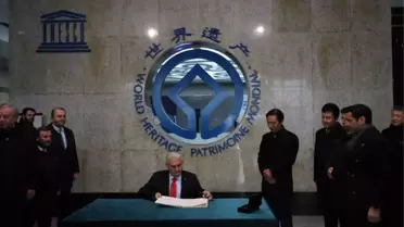 TBMM Başkanı Yıldırım, Xi'an Büyük Cami'ni Ziyaret Etti