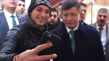 Eski Başbakan Davutoğlu, 15 Temmuz Gecesini Kitabında Anlatacak