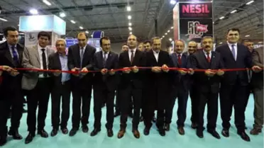 Van'daki Bu Yıl 2'ncisi Düzenlenen Kitap Fuarı, Kapılarını Açtı
