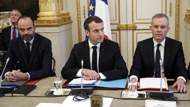 Macron, Sarı Yelekliler ile Aynı Masada