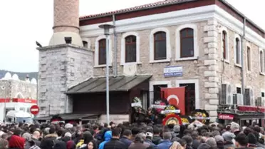 Şampiyon Dansçı, Bodrum'da Son Yolculuğa Uğurlandı
