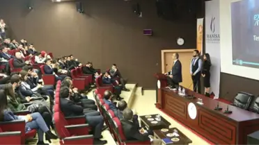 Cbü'de 'İnternetle Yeni Kariyer Yolları' Anlatıldı