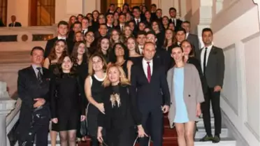 İstek'li 34 Öğrenci, Gençlik Ödülleri Programı 'Altın Kategori' Ödülünü Aldı