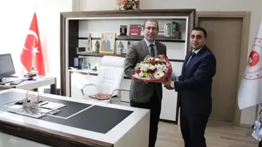 Tayini İzmir'e Çıkan Müdüre Veda Yemeği