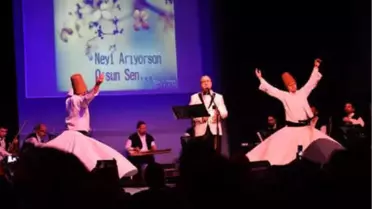 Balıkesir'de Şeb-i Arus Tasavvuf Musikisi Konseri Yapıldı