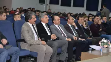 Bozüyük'te İnsan Hakları ve Demokrasi Haftası Kutlandı