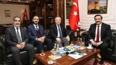 Diyanet Vakfı'ndan Başkan Atilla'ya Ziyaret