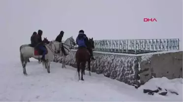 Erzurum'da Atlı Hafızlar, 486'ncı 'Binbir Hatim'i Başlattı