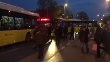 Tramvay Kazası Sonrası Ek Sefer Otobüsü Arızalandı
