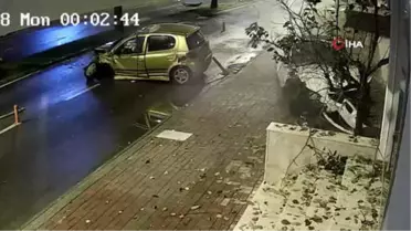 Antalya'da Feci Kazada İnanılmaz Kurtuluş...kaza Anları Kamerada