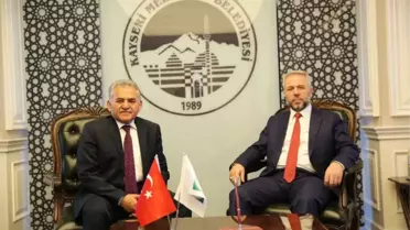 Başkan Dr. Memduh Büyükkılıç Prof. Dr. Şahin Güven'i Tebrik Etti