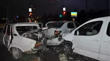 Gaziantep'te Zincirleme Trafik Kazası: 5 Yaralı