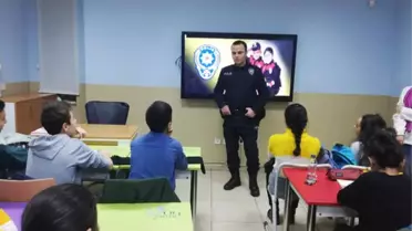 Simurg Öğrencileri Mesleklerini Seçiyor