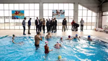 Yüzme Bilmeyen Kalmasın Projesi'ne Yenimahalle'den Tam Destek
