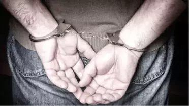 Hakim Maça Giderken Tecavüzcüyü Gördü, Tanıdı, Yakalattı