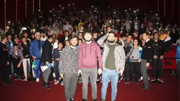 Kafalar Karışık' Oyuncuları Hayranlarıyla Buluştu