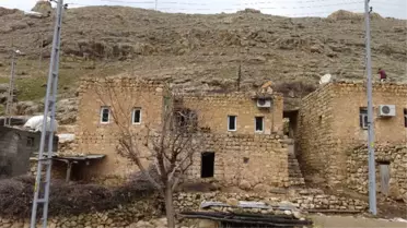 Kopan Kayalar Köyü Tehdit Ediyor