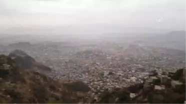 Kuşatma Altındaki Taiz'de Hayat Zor Şartlar Altında Devam Ediyor