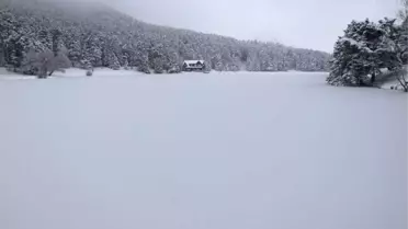 Gölcük Gölü Buz Tuttu