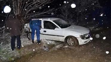 Kar Yağışı Beraberinde Kazaları Getirdi: 1 Ölü, 8 Yaralı