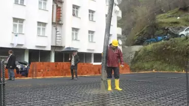 Borçka'da Cami ve Kur'an Kursu İnşaatının Temeli Atıldı