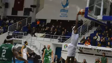 Tbl 1. Lig: Petkim Spor: 93 - Artvin Belediye: 85