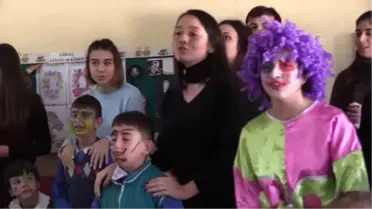 Üniversitelilerden Köy Okullarına 'Bir Avuç Umut' Diyerek Ziyaret - Edirne