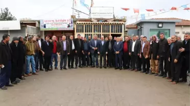 Çiftçi, Harran'da Parti Teşkilatı ve Esnafla Bir Araya Geldi