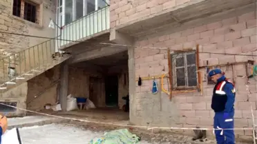 Buzlu Zeminde Ayağı Kayıp, Düştü Beyin Kanamasından Öldü
