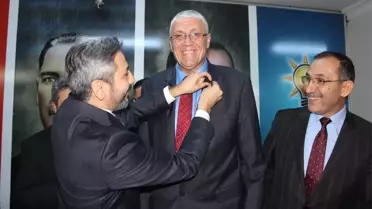 CHP'li Belediye Başkanı AK Parti'ye Geçti