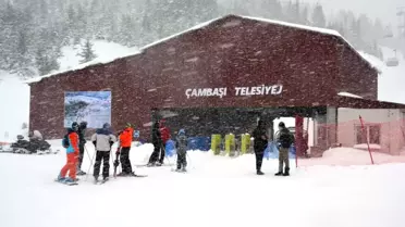 Çambaşı Kayak Merkezi Doldu Taştı