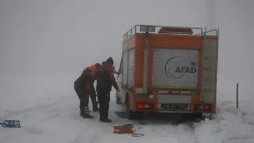 Dağda Ayağı Kırılan Dağcı 4,5 Saatlik Operasyonla Kurtarıldı