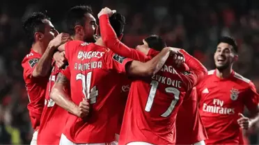 Galatasaray'ın Rakibi Benfica, Ligde 2-0 Geriye Düştüğü Maçı 4-2 Kazandı