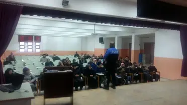 Toplum Destekli Polislik Şube Müdürlüğü Bilgilendirme Toplantılarına Devam Ediyor.