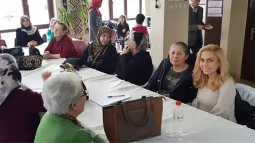Kayseri Develililer Derneği'nde Gacer Pilavı Eşliğinde Sağlıklı Beslenme Semineri