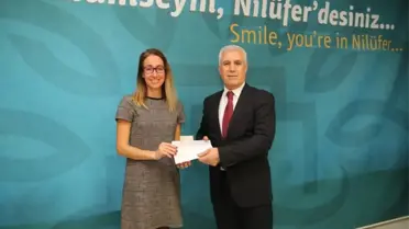 Kitap Kurtlarına Başkan Bozbey'den Ödül