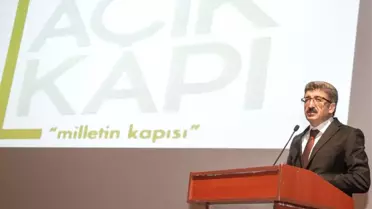 Van Valisi Bilmez Muhtarlarla Bir Araya Geldi