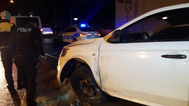 Dur' İhtarına Uymayarak Kaçan Sürücü Kaza Yapınca Yakalandı