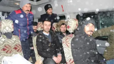 Yüksekova'da Kar ve Tipide Mahsur Kalan 40 Kişi Kurtarıldı