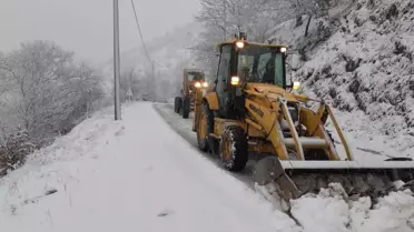 Aydın'da Kar Yağışı Sonrası Kapanan Yollar Açıldı