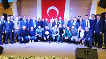 Şehit Savcı Kiraz Anısına Gösteri Maçı Yapıldı