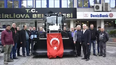 Başkan Kale, İncirliova'ya Yeni Kepçe Kazandırdı