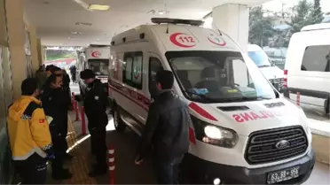 Şanlıurfa'da Kamyonet ile Otomobil Çarpıştı: 5 Yaralı