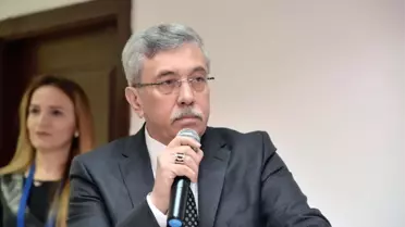 Pursaklar'da Binlerce Öğrenci Karne Heyecanı Yaşadı