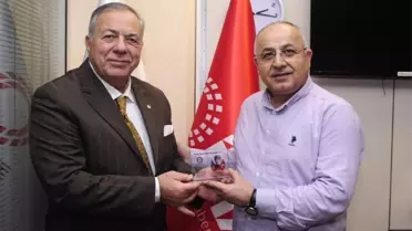 Prof. Dr. İbrahim Öztek: '20 Ocak 1990 Azerbaycan Türk'ünün Kutlu Günüdür'