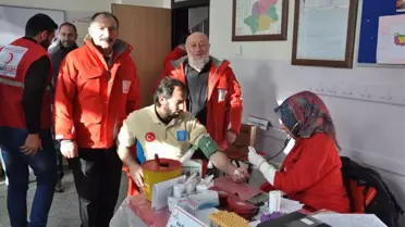 Kars'ta Kızılay'ın Kan Bağışı Kampanyasına Yoğun İlgi