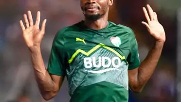 Sakho Asistle Döndü