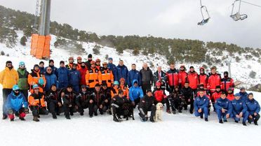 Davraz Kayak Merkezi'nde Arama Kurtarma Tatbikatı