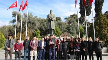 CHP Bayraklı Gençlik Kolları'ndan Başkan Karabağ'a Destek Açıklaması